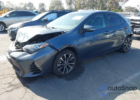 2018 Toyota Corolla Se из США, поврежденный, VIN 5YFBURHE3JP750520